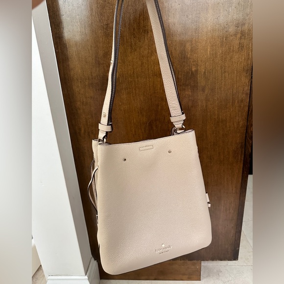 NWOT Kate Spade Marti Bucket Bag Cream beige purse - Picture 6 of 14